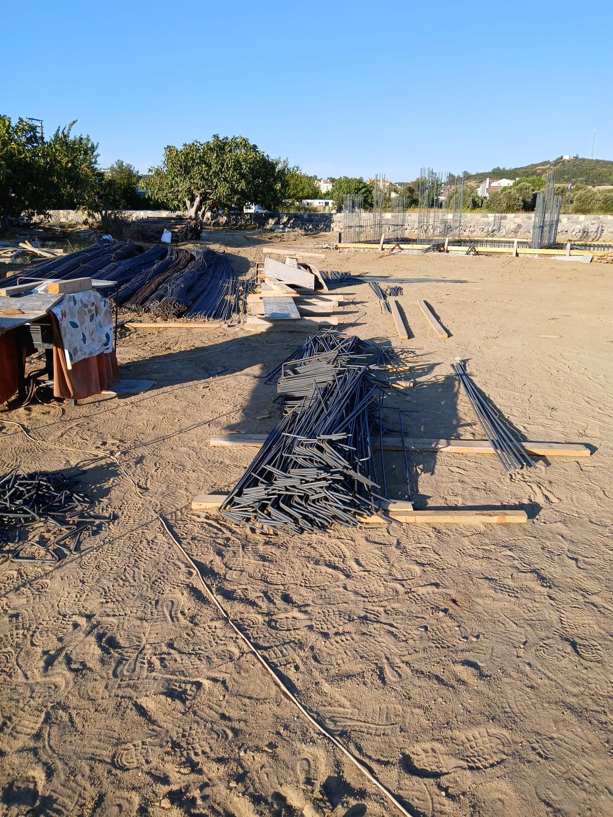 Urla temelden inşaat projesi fotoğraf 22 – temel, betonarme ve kaba inşaat